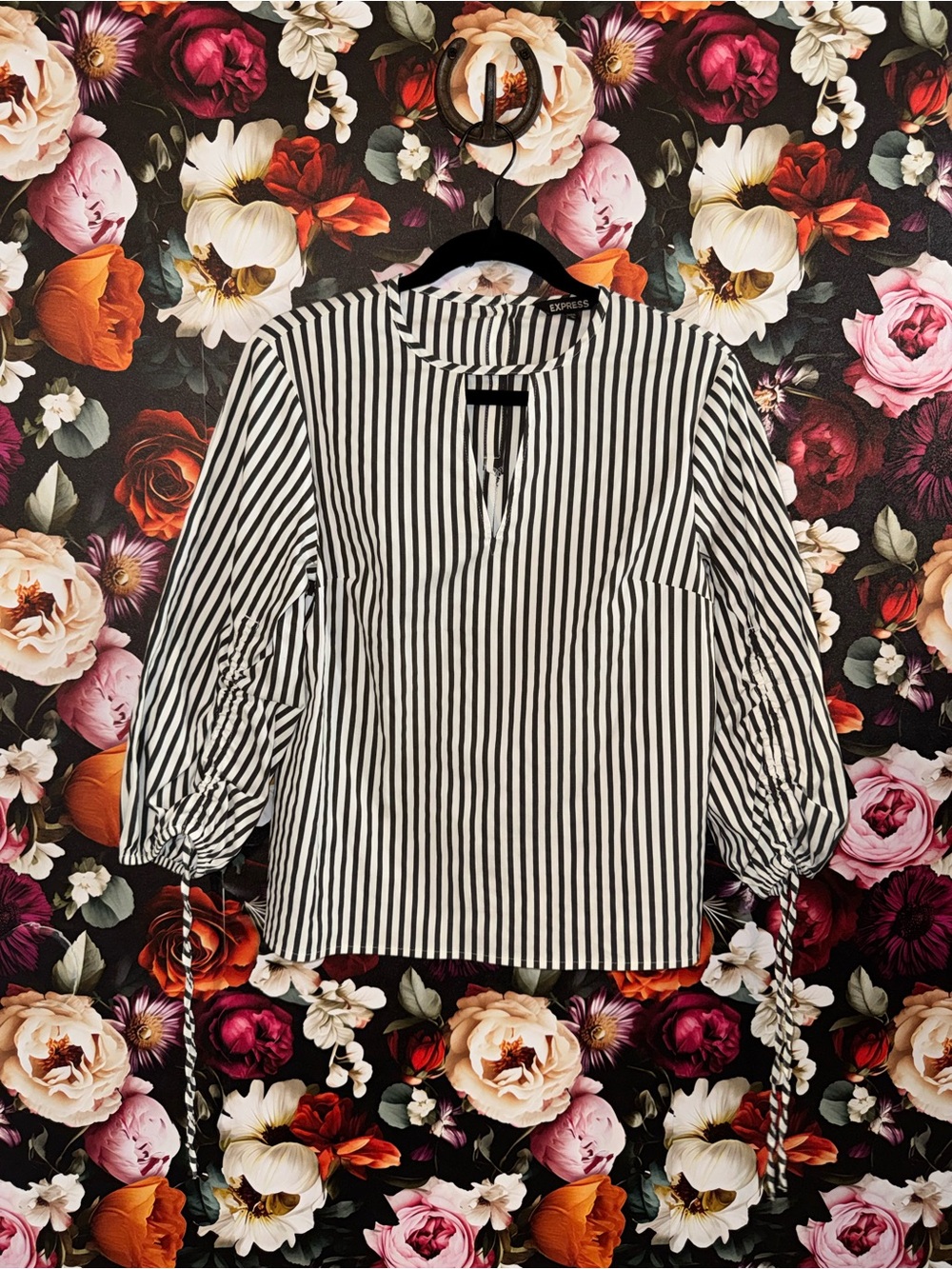 Express Charcoal Gray and White Vertical Stripe Balloon-Sleeve Blouse, Medium